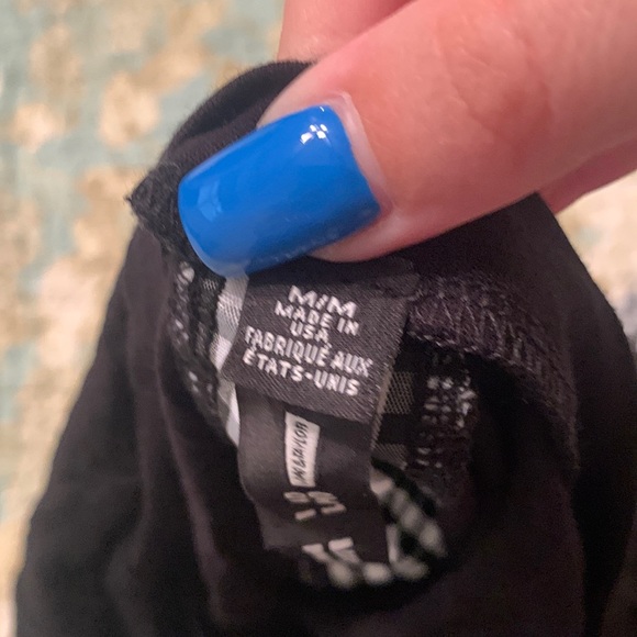 Cute peplum style top - Picture 2 of 3